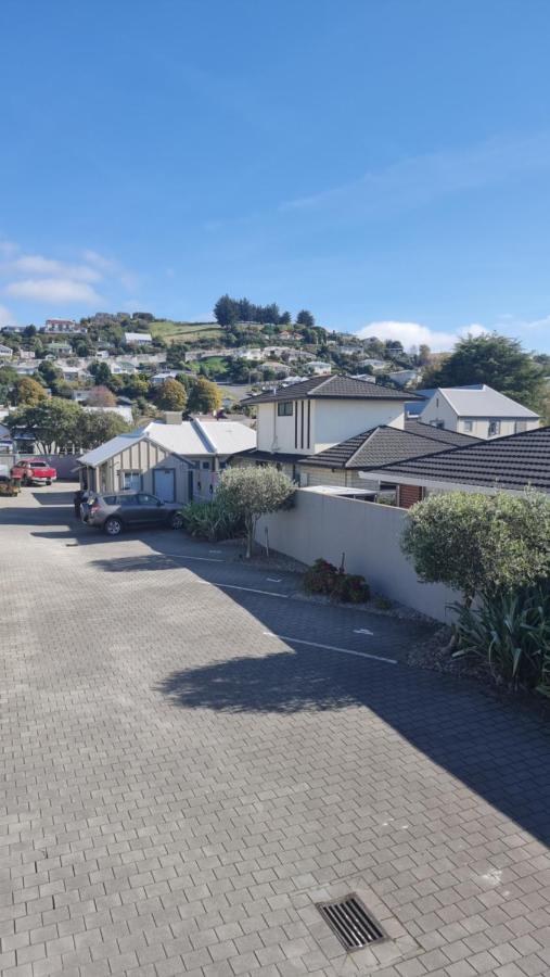 The Mews Oamaru Motel Buitenkant foto